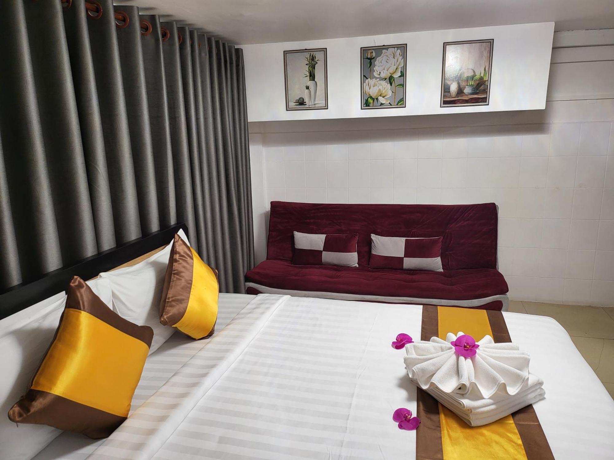 Sun Chakra Boutique Hotel بنوم بنه المظهر الخارجي الصورة