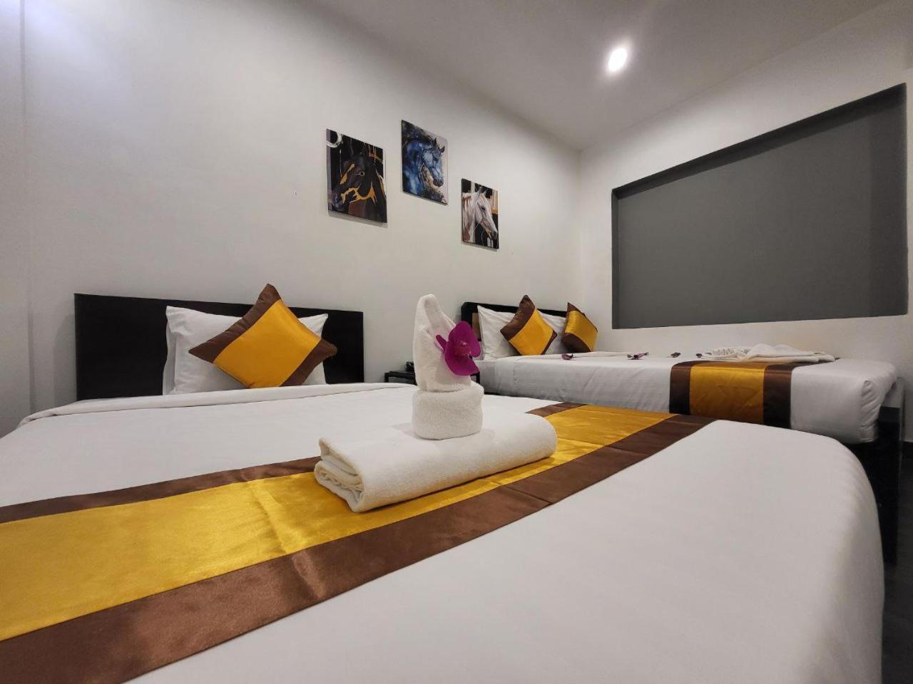 Sun Chakra Boutique Hotel بنوم بنه المظهر الخارجي الصورة